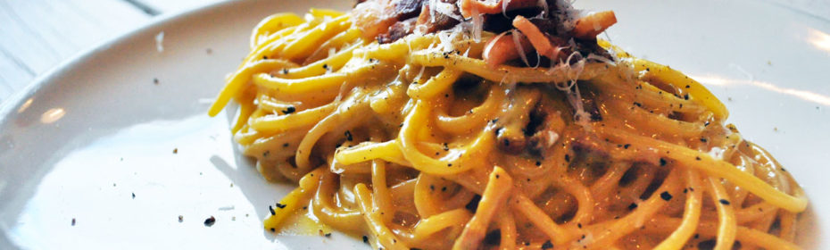 pasta alla carbonara – pastifici artigianali – gastronomia italiana – tradizione – guanciale – pecorino – cacio e ova – spaghetteria – PummaRe’ – gourmet