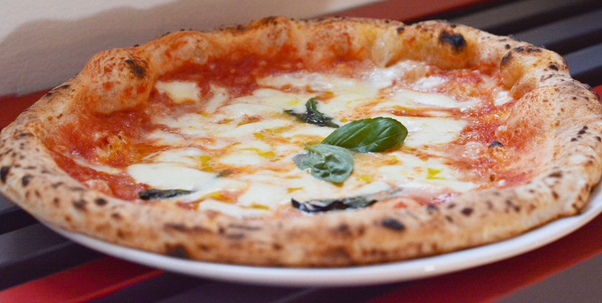 pizza-napoletana-a-roma-pizza-napoletana-vera-pizza-napoletana-quartiere-Prati-Mercato-Trionfale-pizzeria-napoletana-pizzeria-napoletana-roma-ristorante-pizzeria-roma